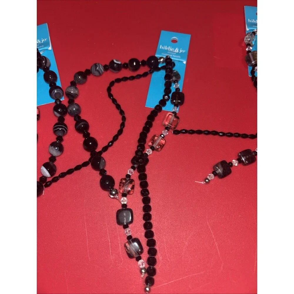 LOT Hildie & Jo , Fashion Jewelry ++ Beads Assortment NEW with Tag Mixed Materia